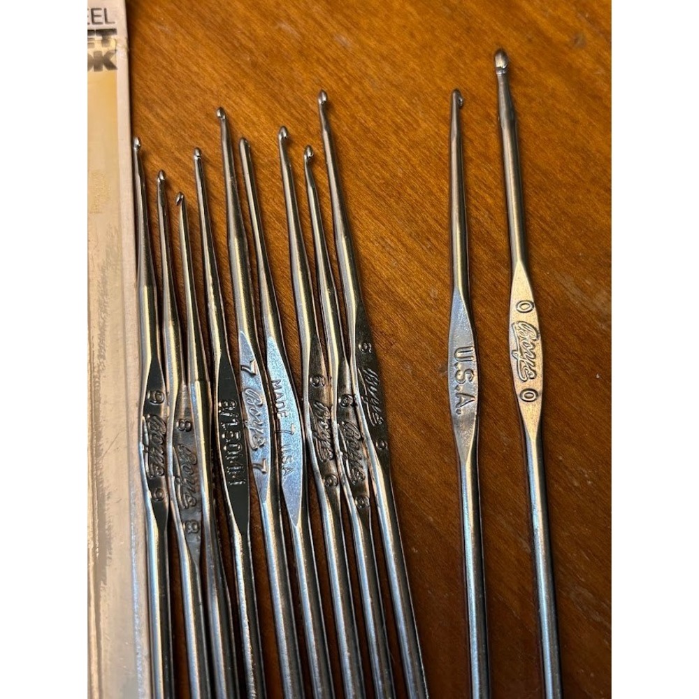 Vintage Boye Steel Crochet Hooks Lot USA Sizes 0 2 6 7 8 9 10 Lace Thread - Picture 6 of 9